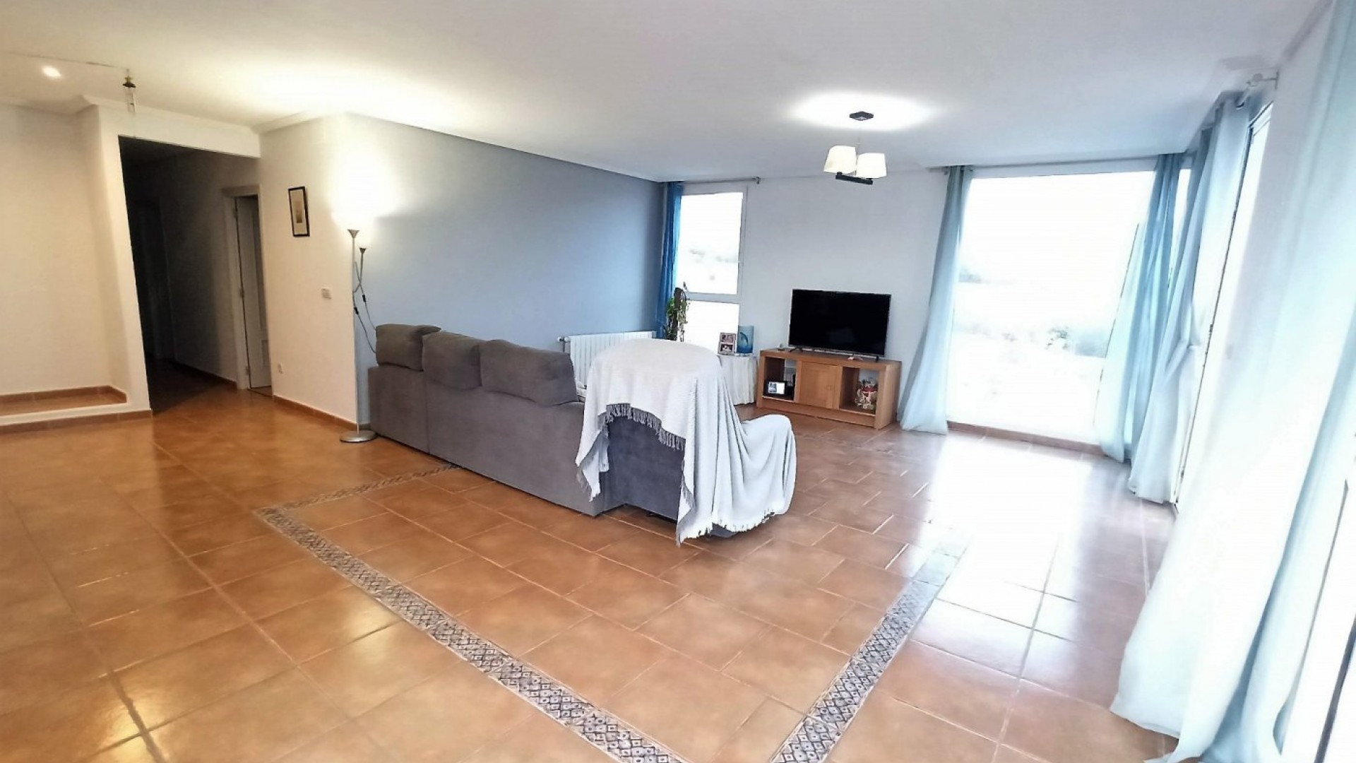 Herverkoop - Finca Landelijk pand -
Alicante