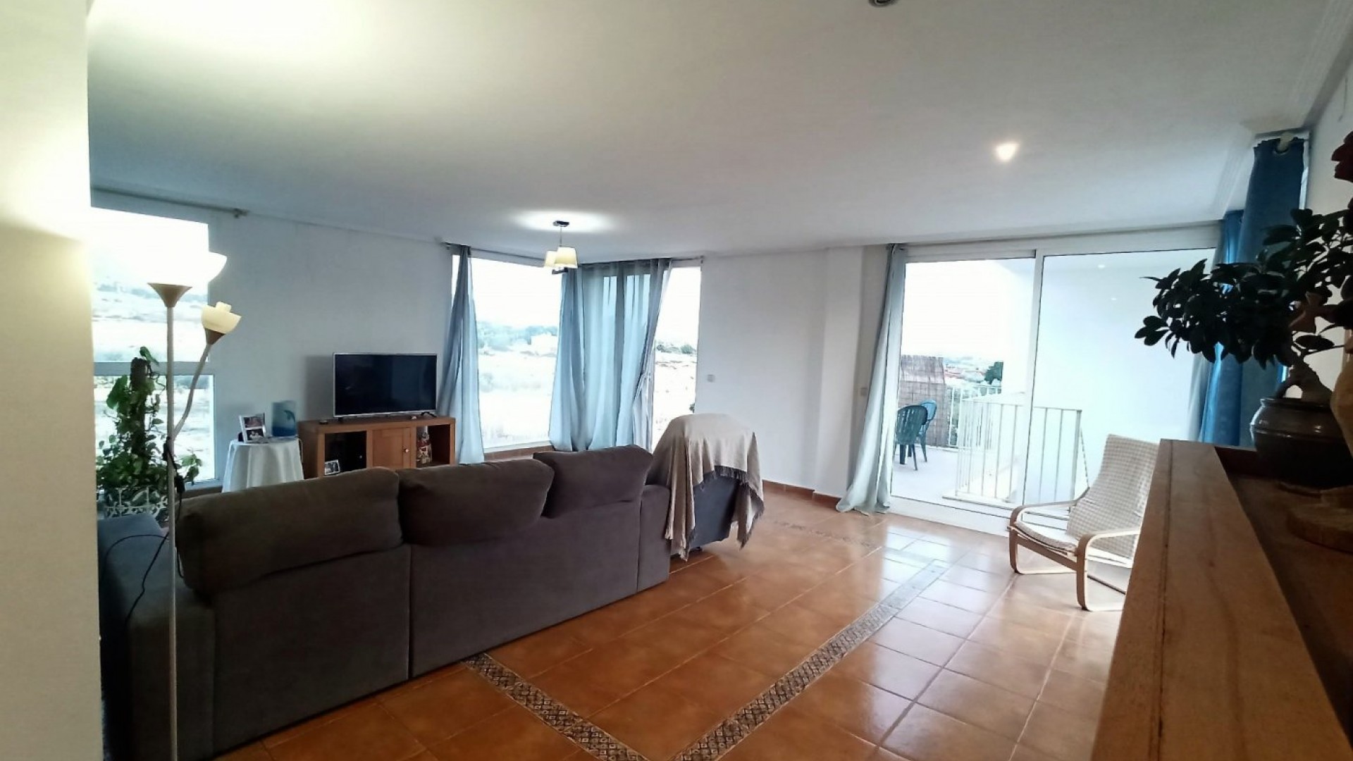 Herverkoop - Finca Landelijk pand -
Alicante