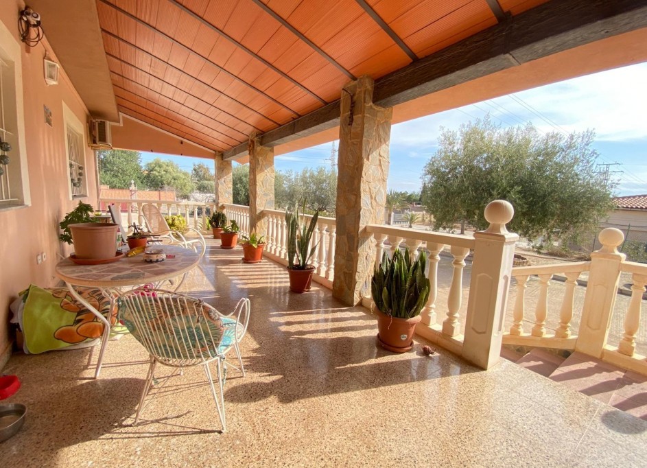 Herverkoop - Finca Landelijk pand -
Alicante