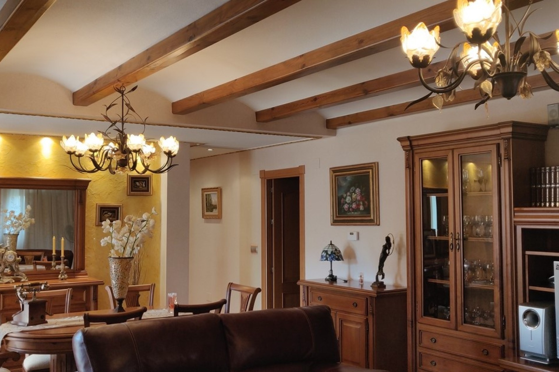 Herverkoop - Finca Landelijk pand -
CAÃADA DE SAN PEDRO