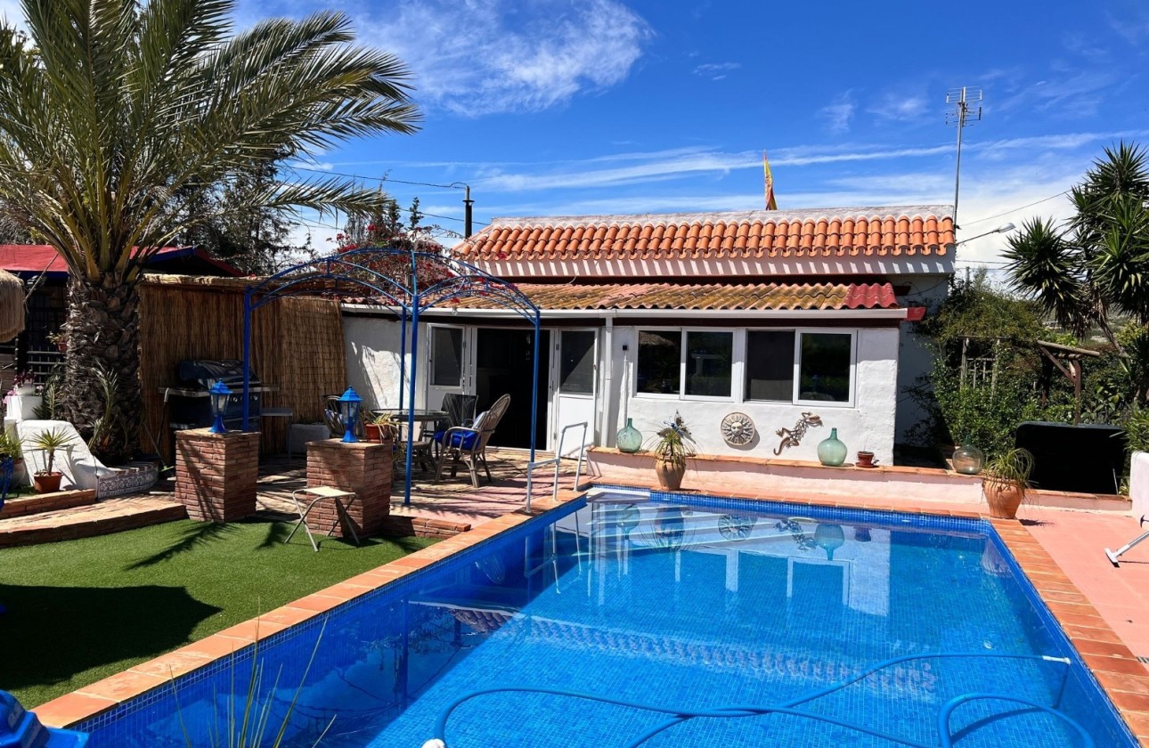 Herverkoop - Finca Landelijk pand -
Cartagena