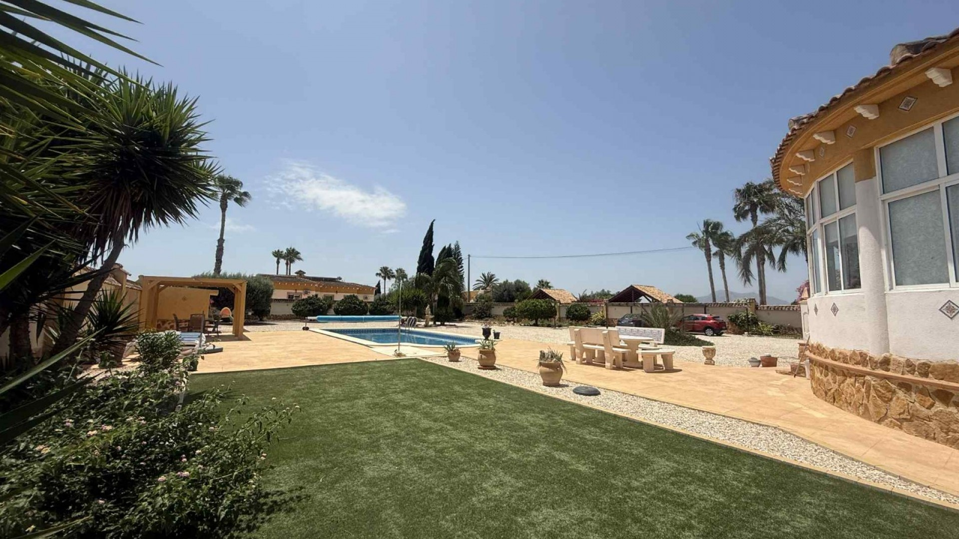 Herverkoop - Finca Landelijk pand -
Catral