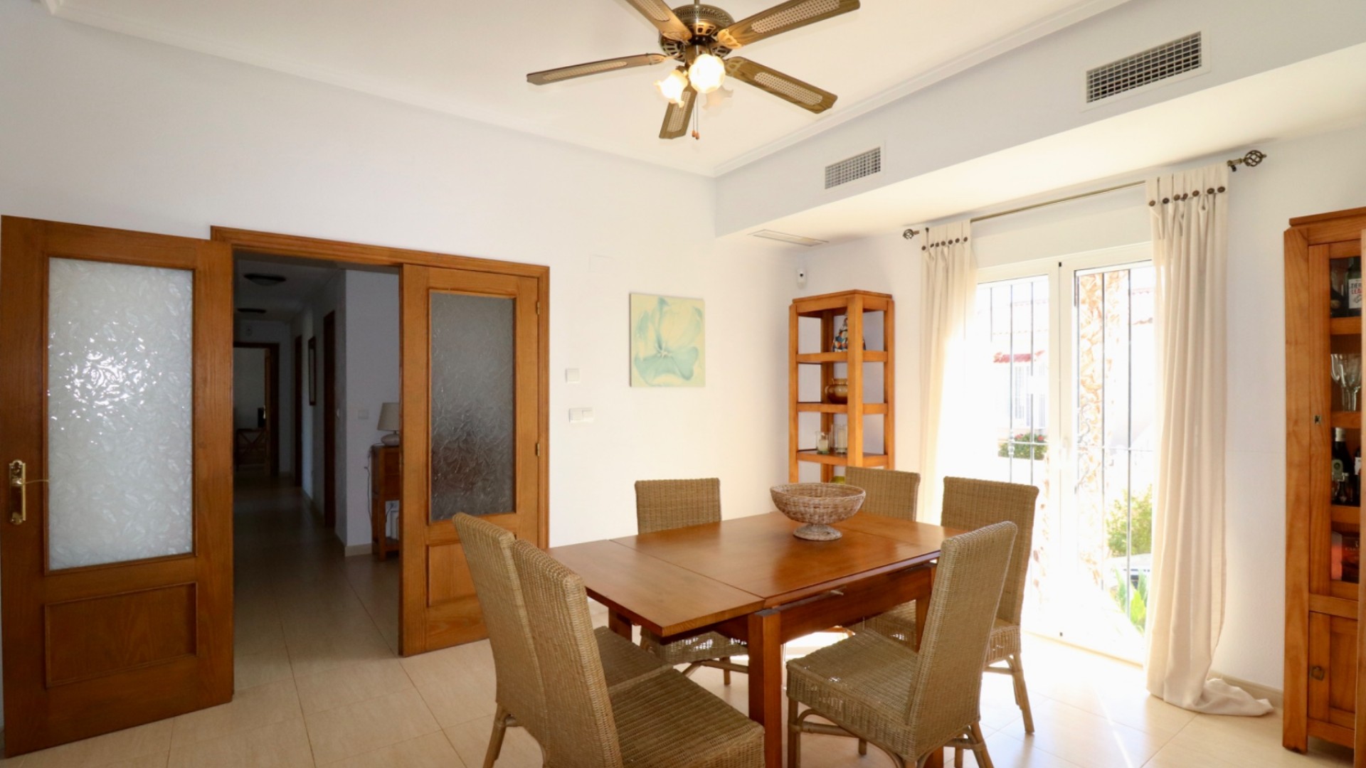 Herverkoop - Finca Landelijk pand -
Catral