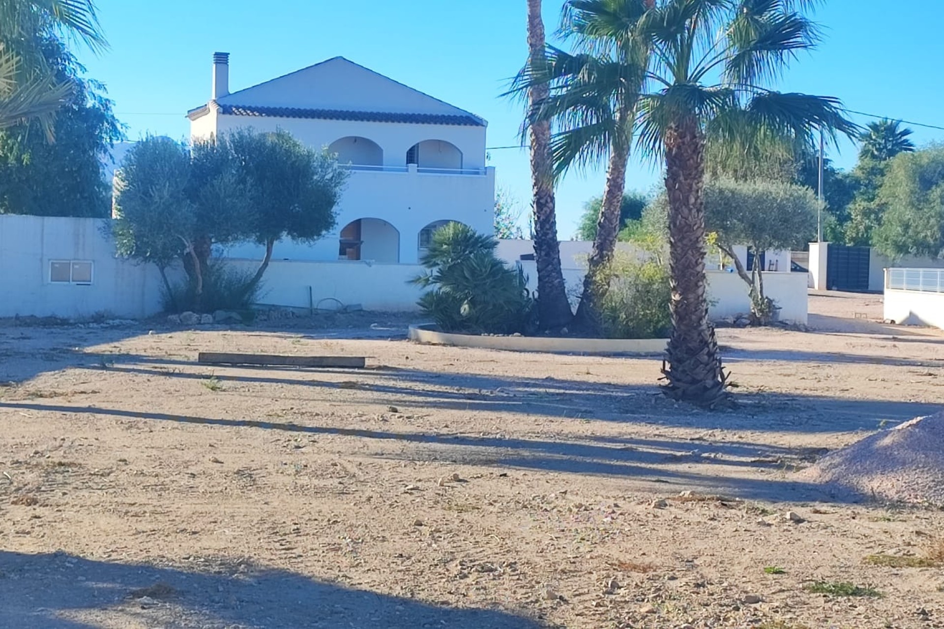 Herverkoop - Finca Landelijk pand -
Catral