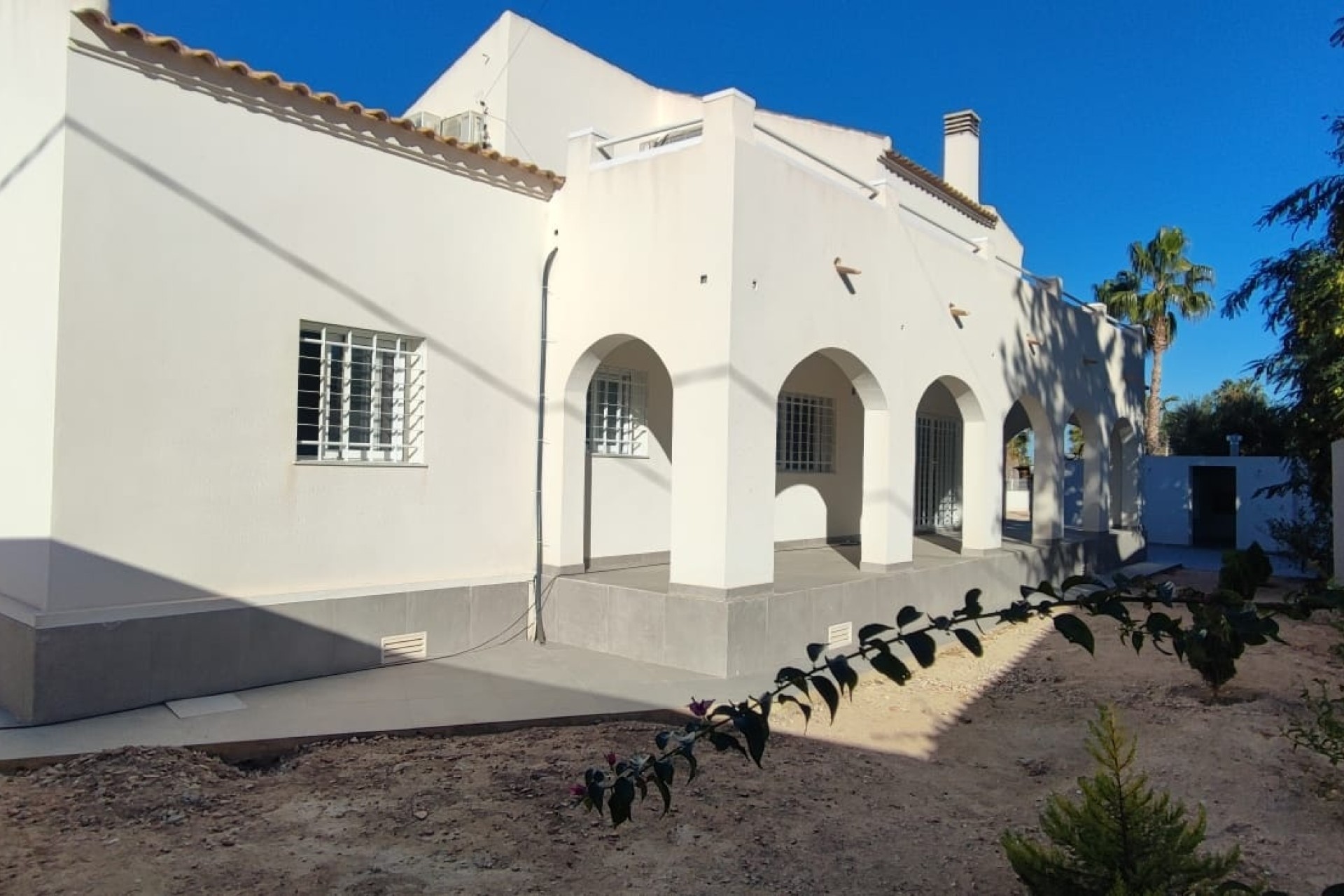 Herverkoop - Finca Landelijk pand -
Catral