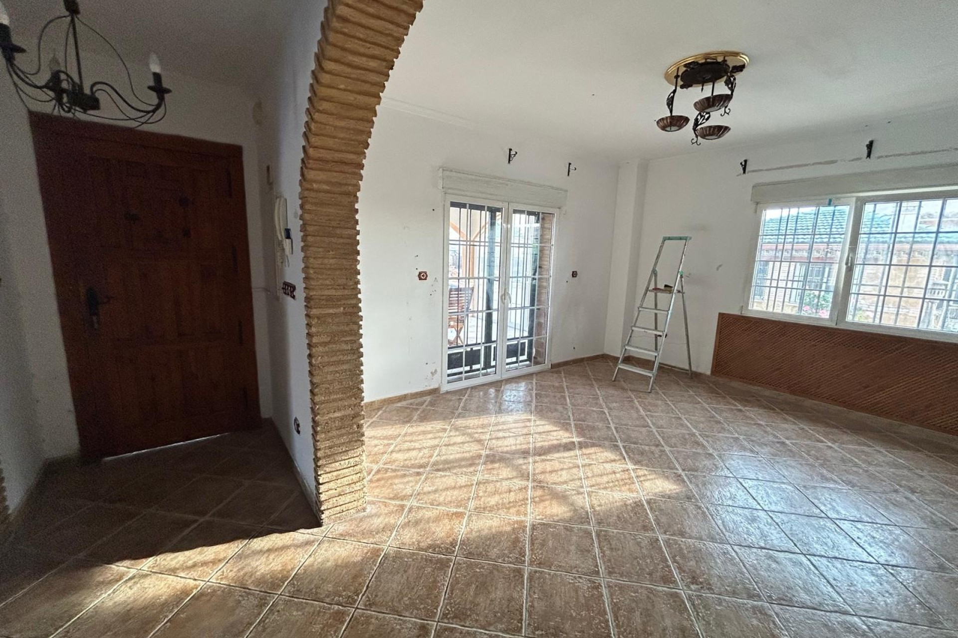 Herverkoop - Finca Landelijk pand -
Catral