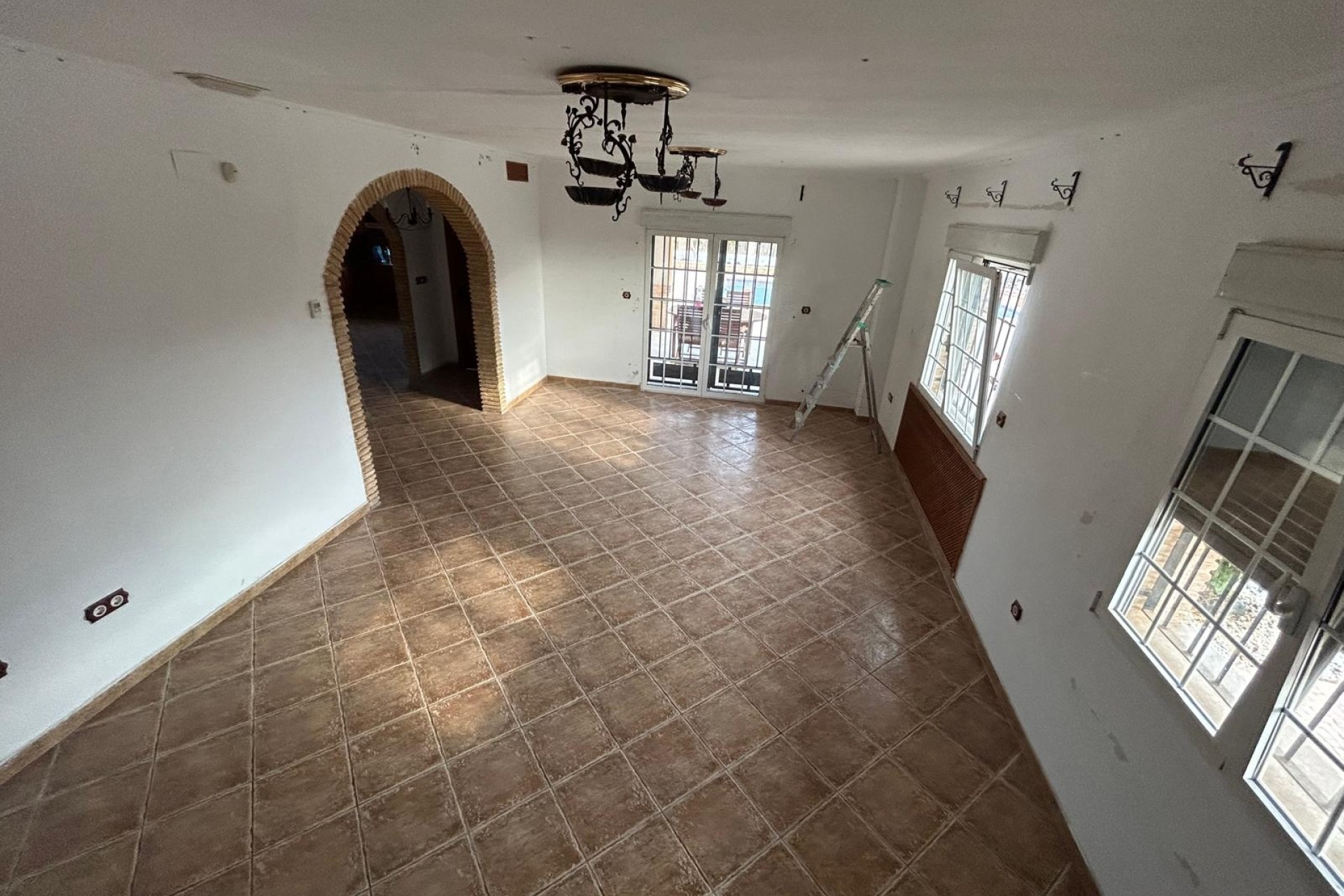 Herverkoop - Finca Landelijk pand -
Catral