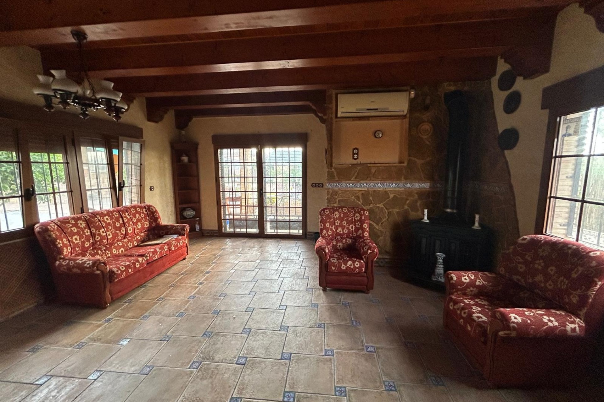 Herverkoop - Finca Landelijk pand -
Catral