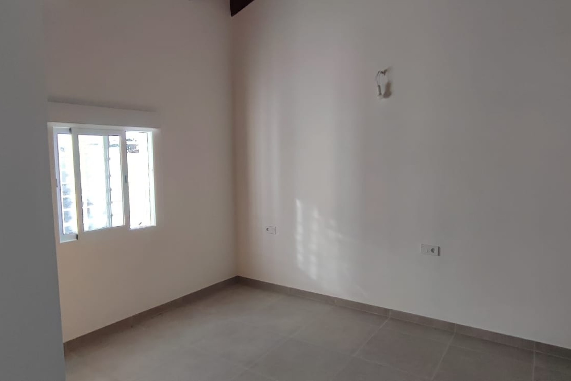 Herverkoop - Finca Landelijk pand -
Catral