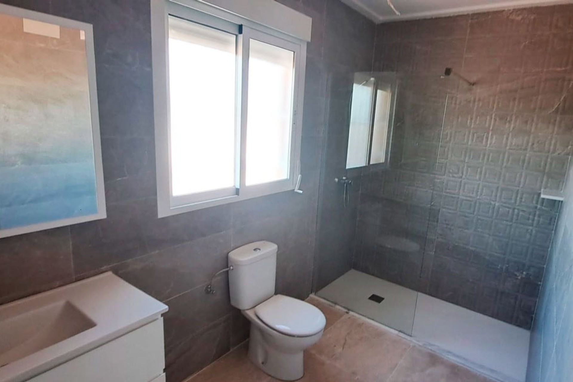 Herverkoop - Finca Landelijk pand -
Catral