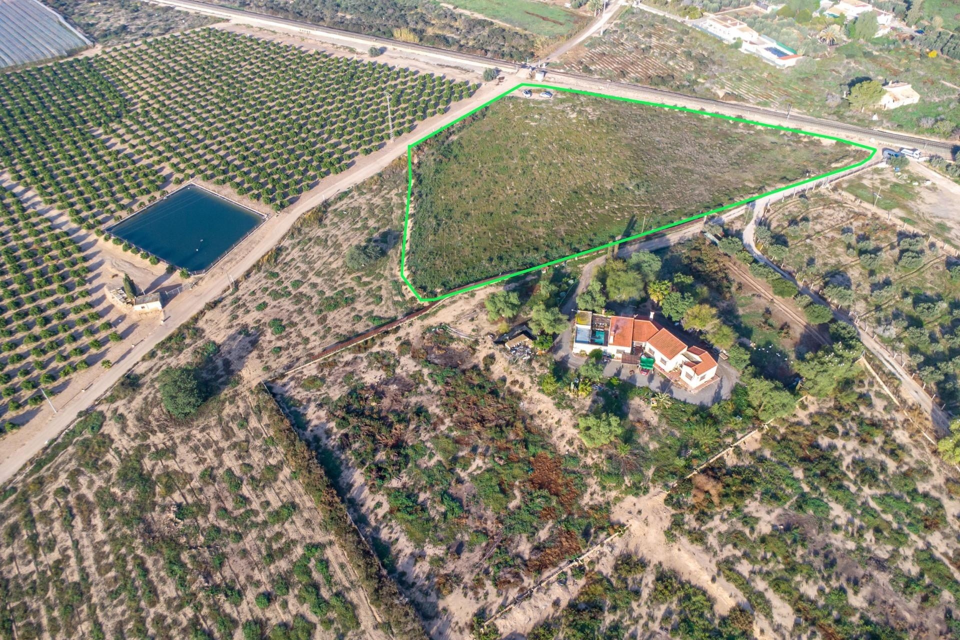 Herverkoop - Finca Landelijk pand -
Crevillente - Comunidad valenciana