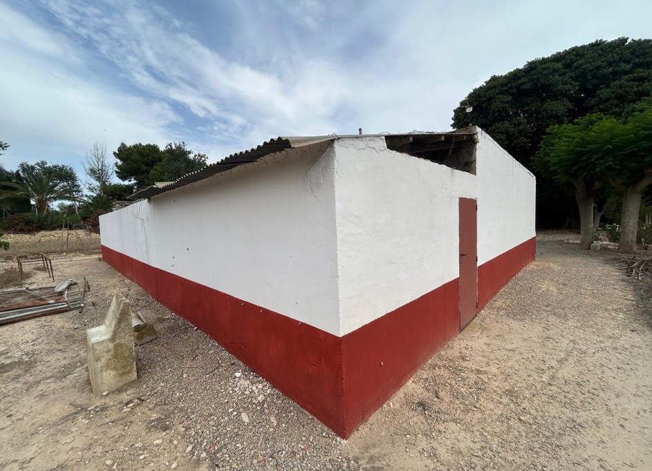 Herverkoop - Finca Landelijk pand -
Crevillente