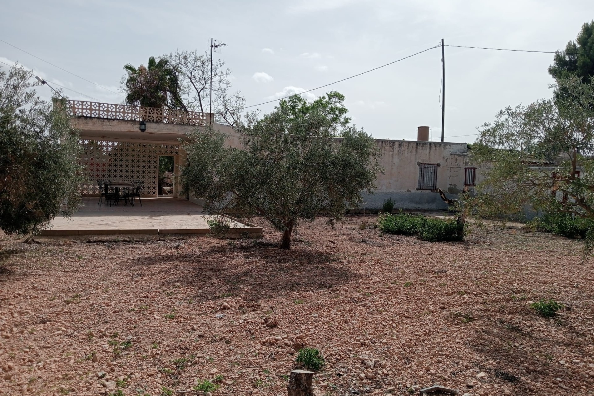 Herverkoop - Finca Landelijk pand -
Crevillente