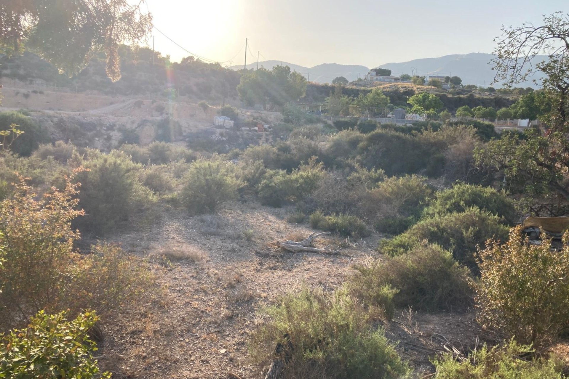 Herverkoop - Finca Landelijk pand -
Crevillente
