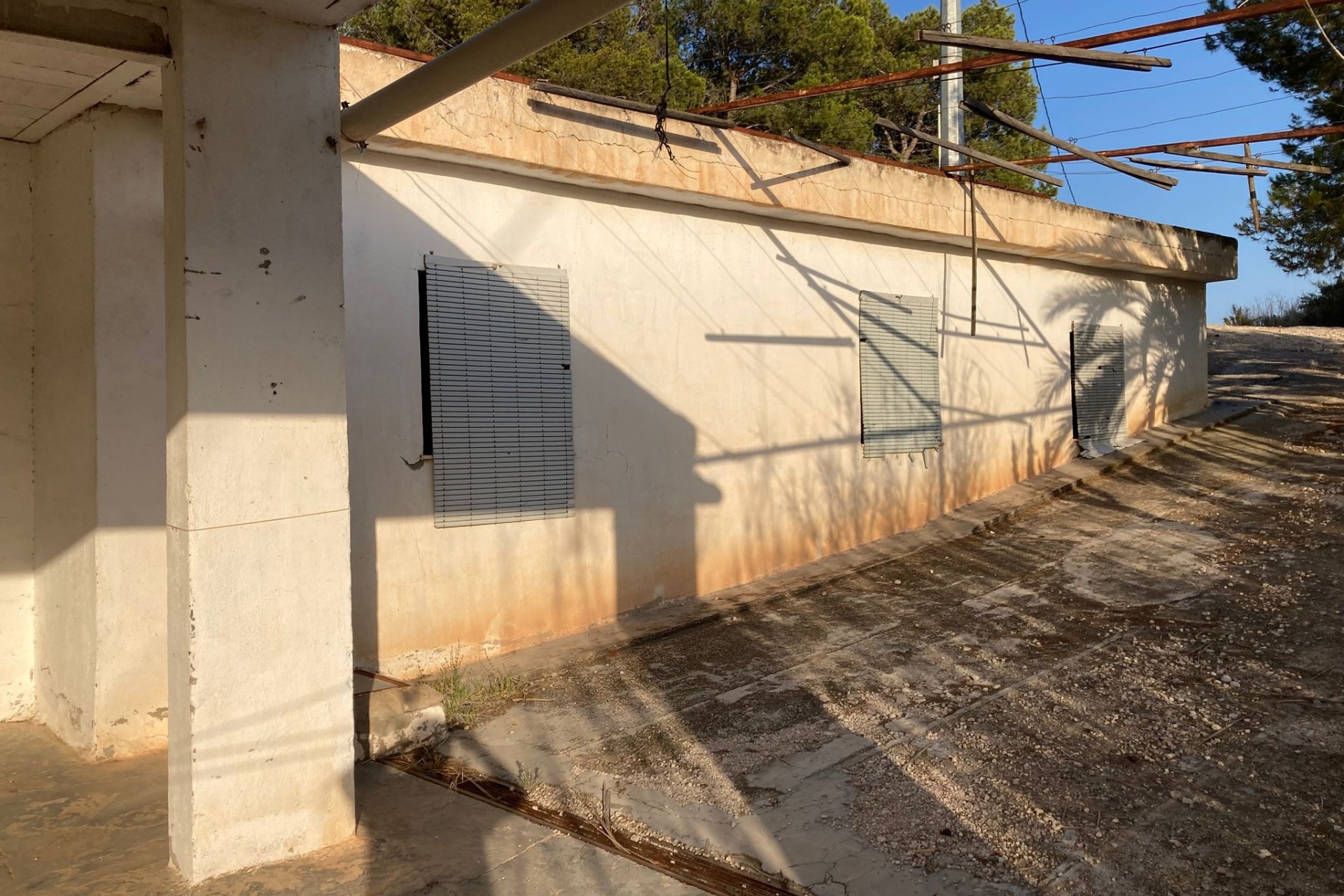 Herverkoop - Finca Landelijk pand -
Crevillente