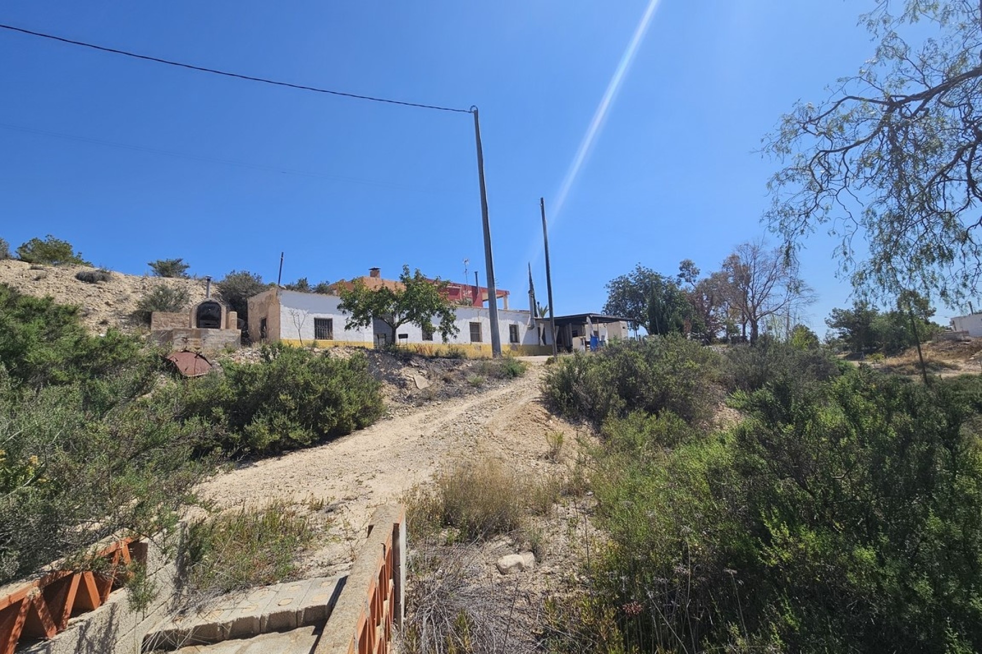 Herverkoop - Finca Landelijk pand -
Crevillente