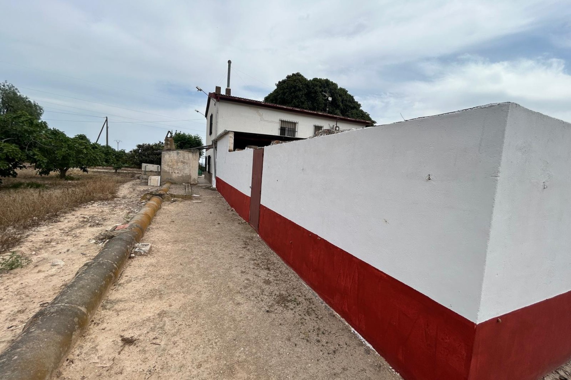 Herverkoop - Finca Landelijk pand -
Crevillente