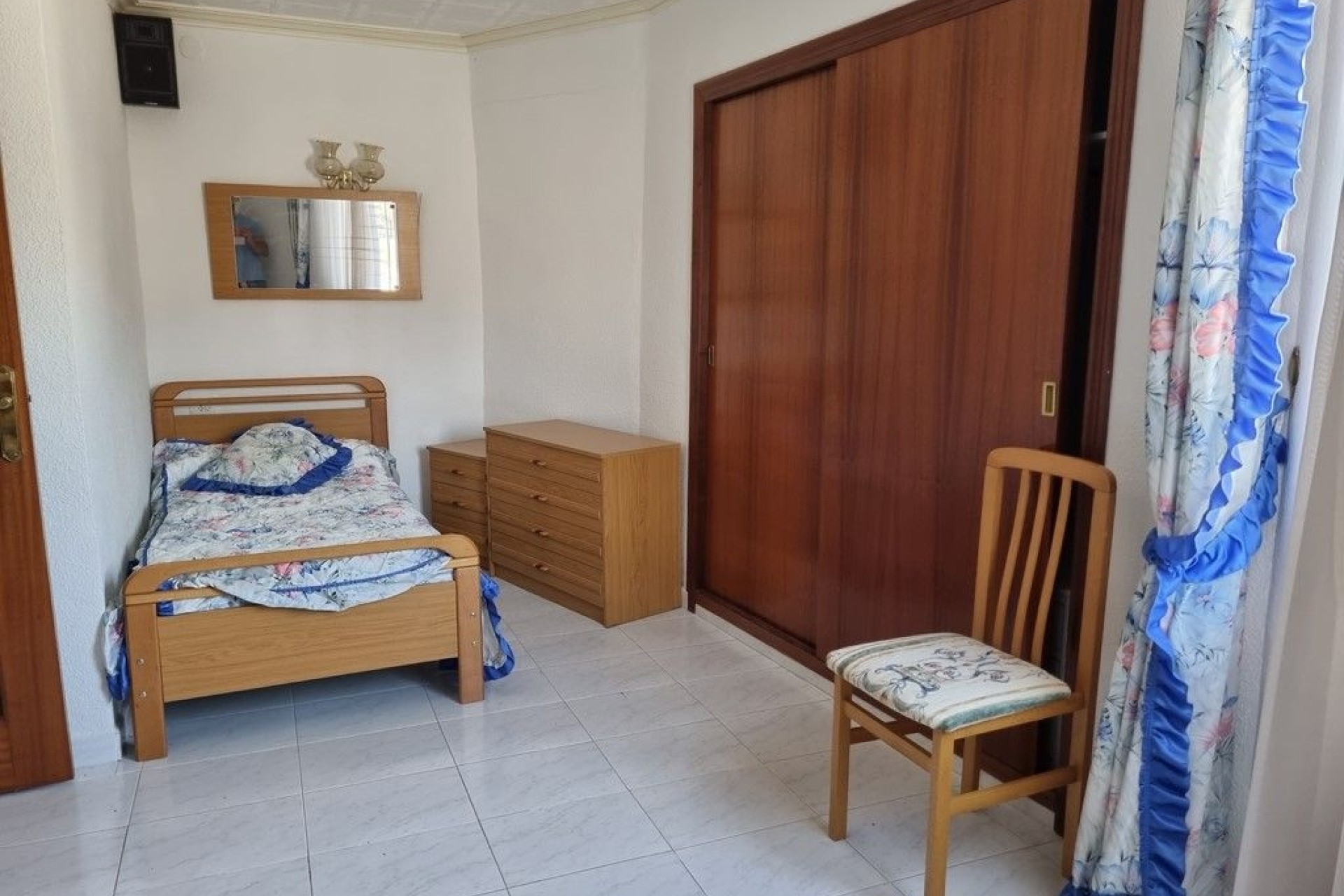 Herverkoop - Finca Landelijk pand -
Crevillente