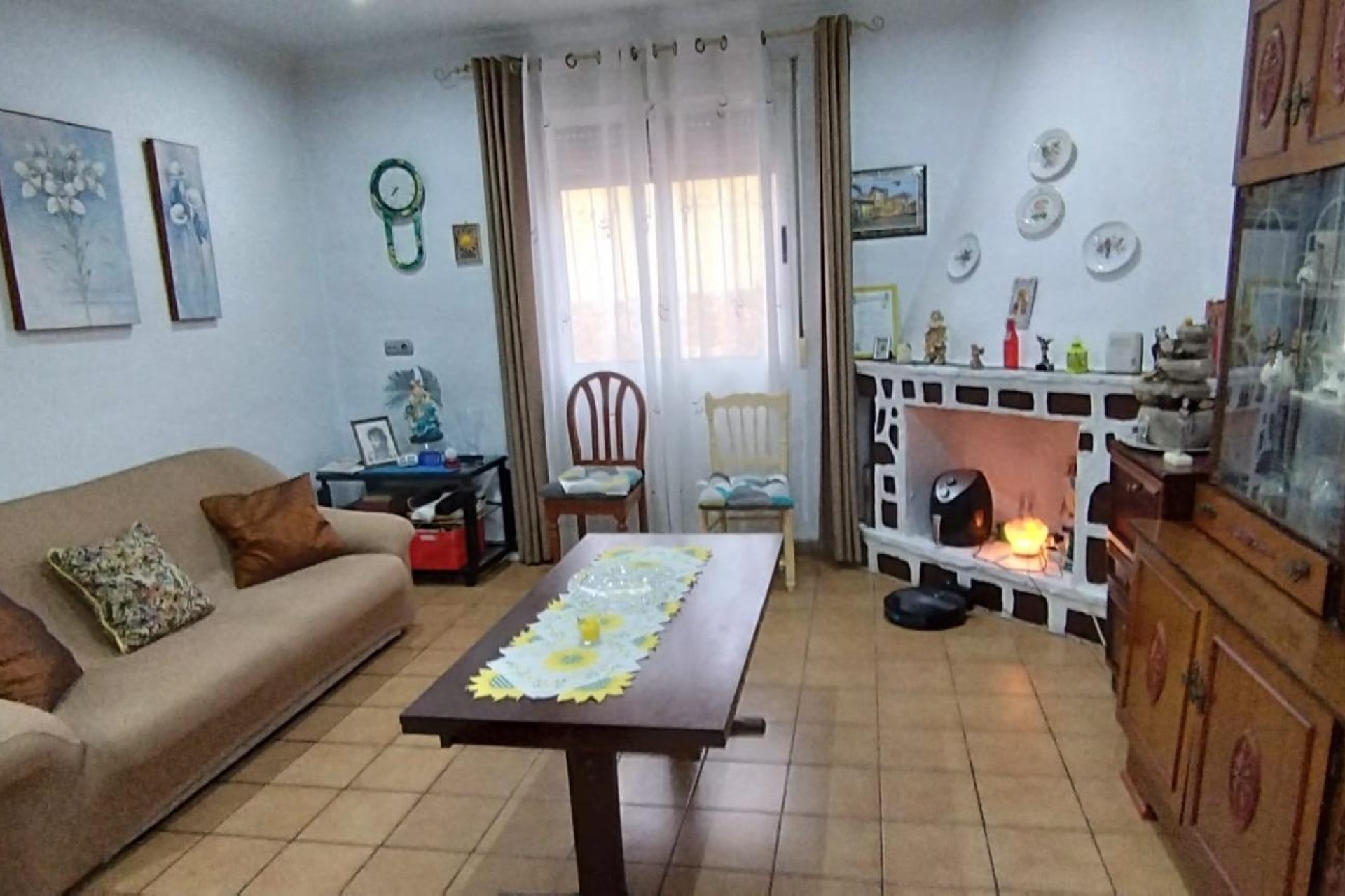 Herverkoop - Finca Landelijk pand -
Crevillente