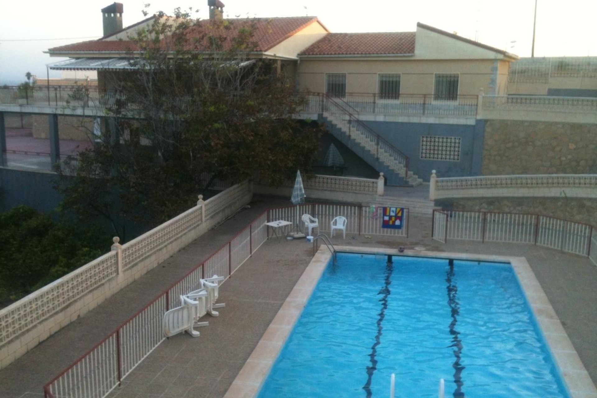 Herverkoop - Finca Landelijk pand -
Crevillente