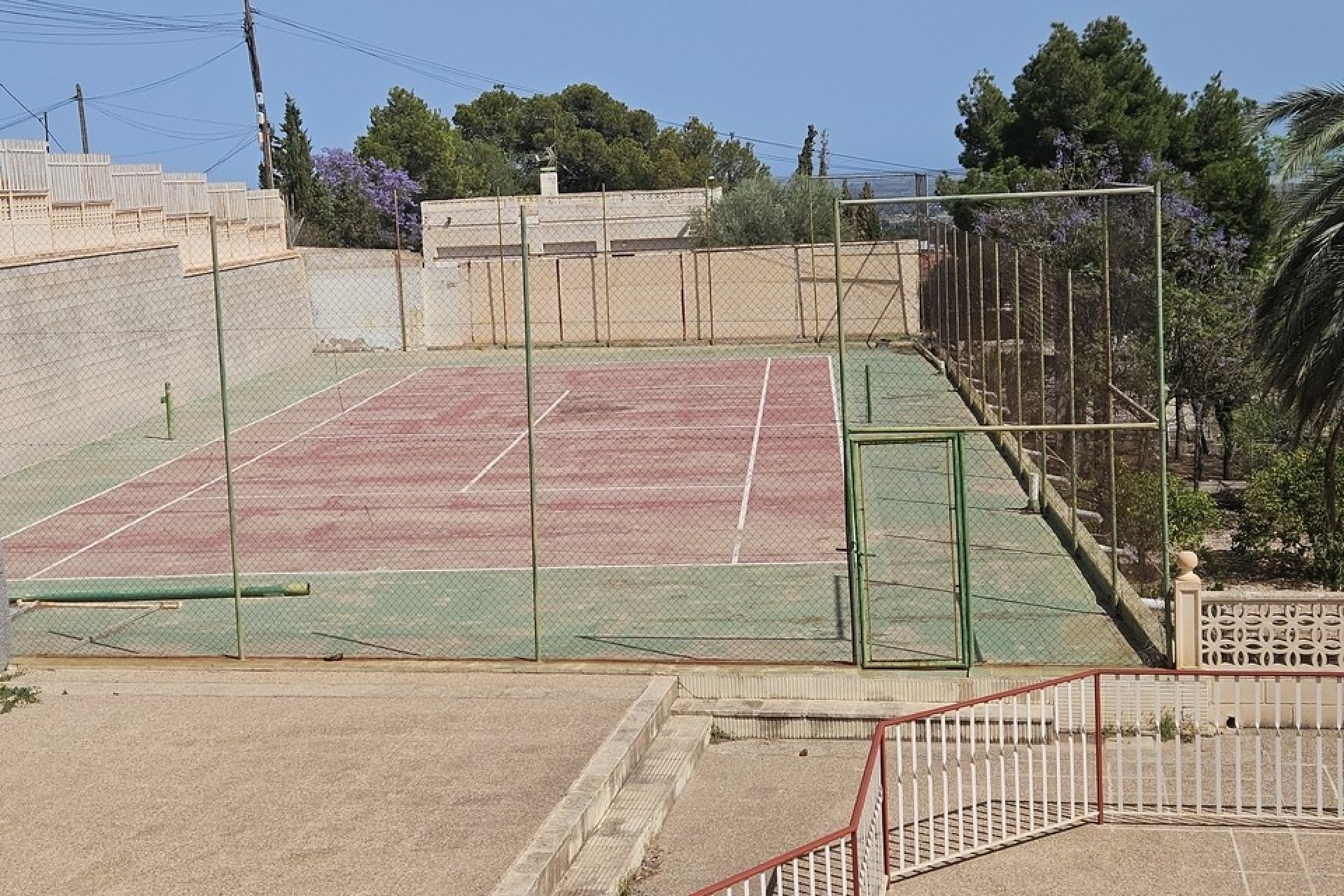 Herverkoop - Finca Landelijk pand -
Crevillente