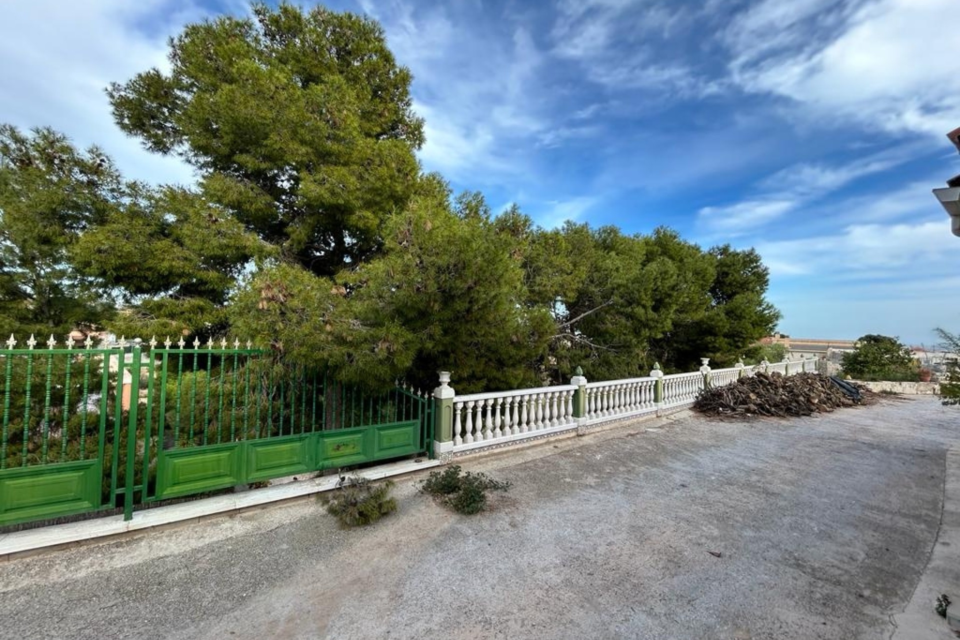 Herverkoop - Finca Landelijk pand -
Crevillente