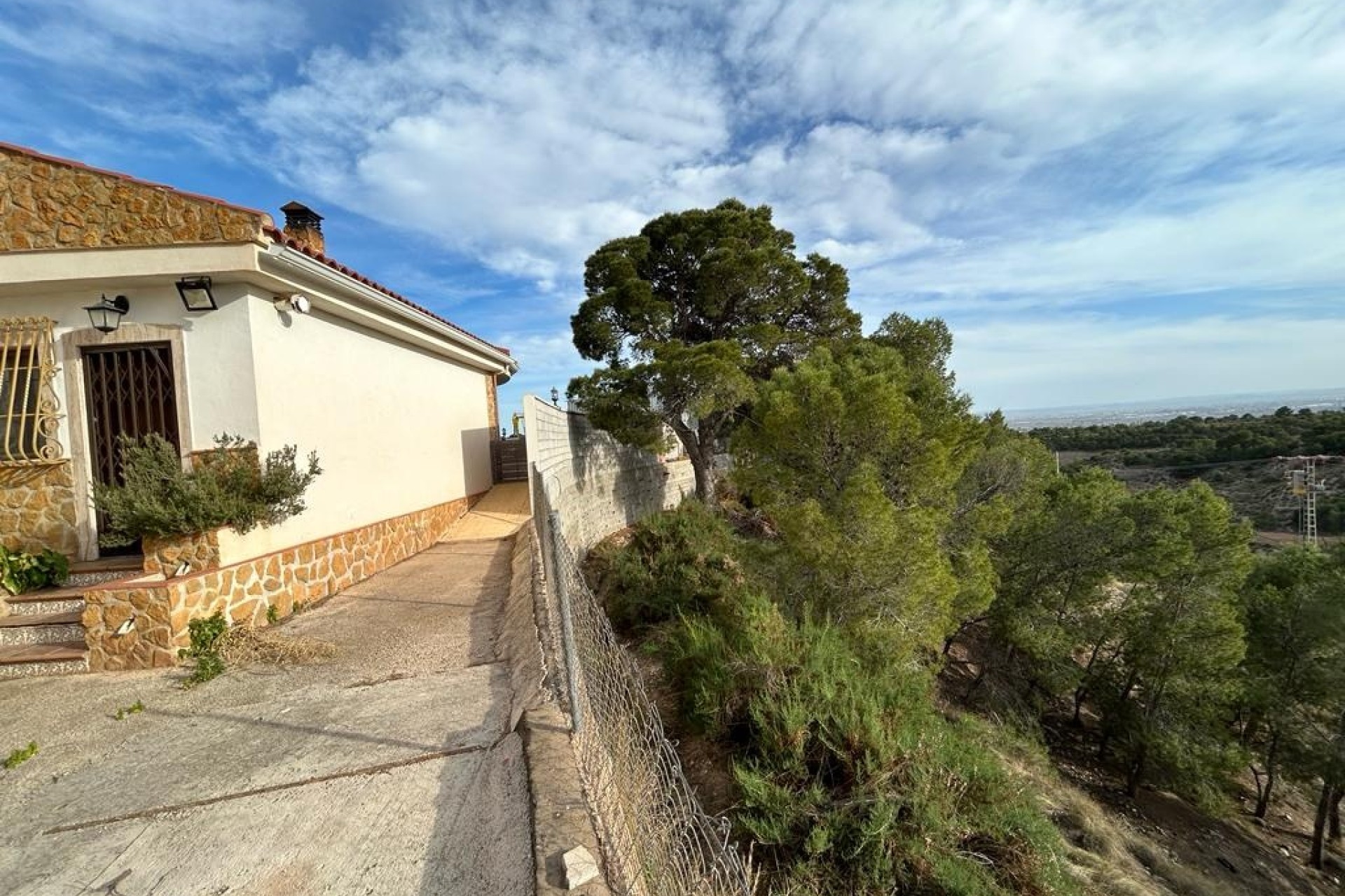 Herverkoop - Finca Landelijk pand -
Crevillente