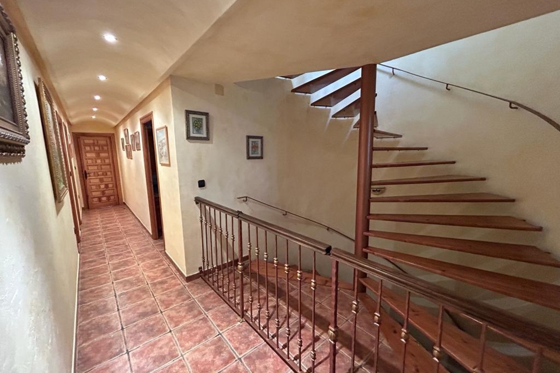 Herverkoop - Finca Landelijk pand -
Crevillente