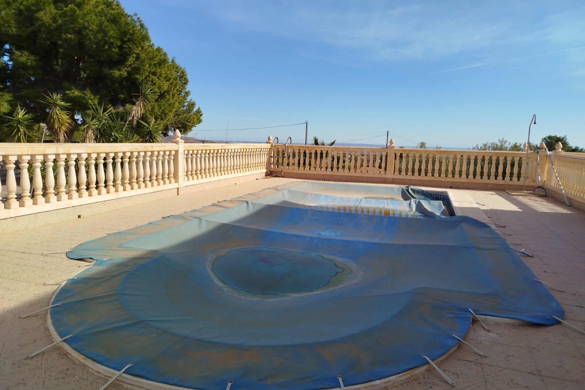 Herverkoop - Finca Landelijk pand -
Crevillente