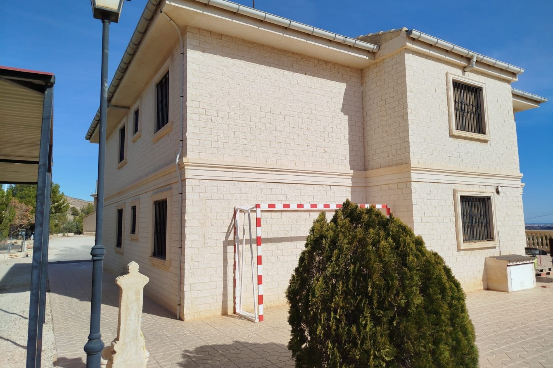 Herverkoop - Finca Landelijk pand -
Crevillente