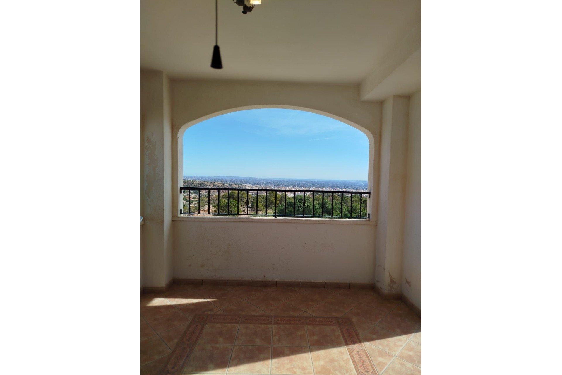 Herverkoop - Finca Landelijk pand -
Crevillente