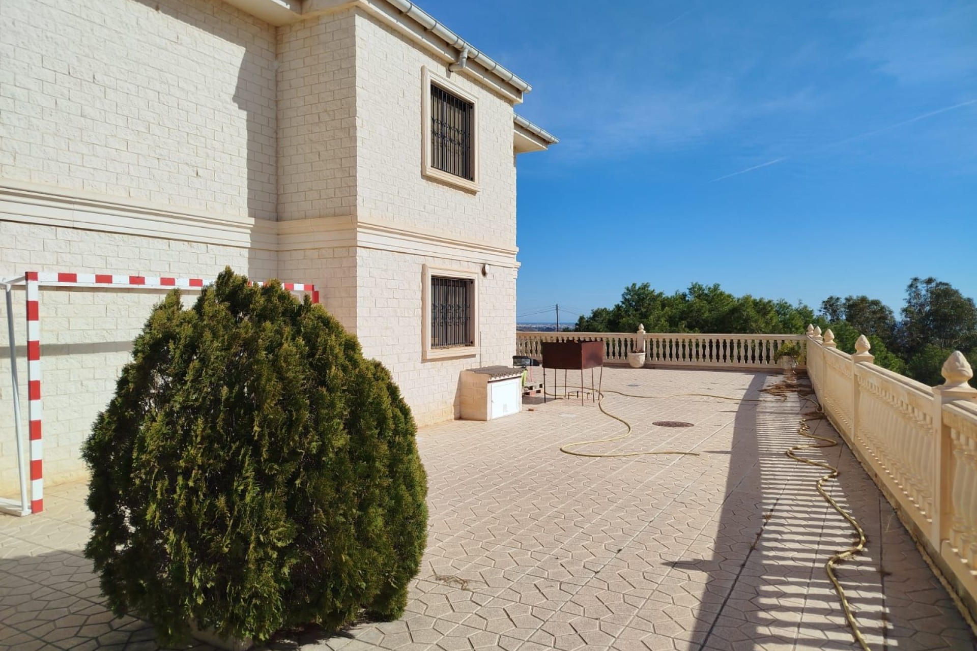 Herverkoop - Finca Landelijk pand -
Crevillente