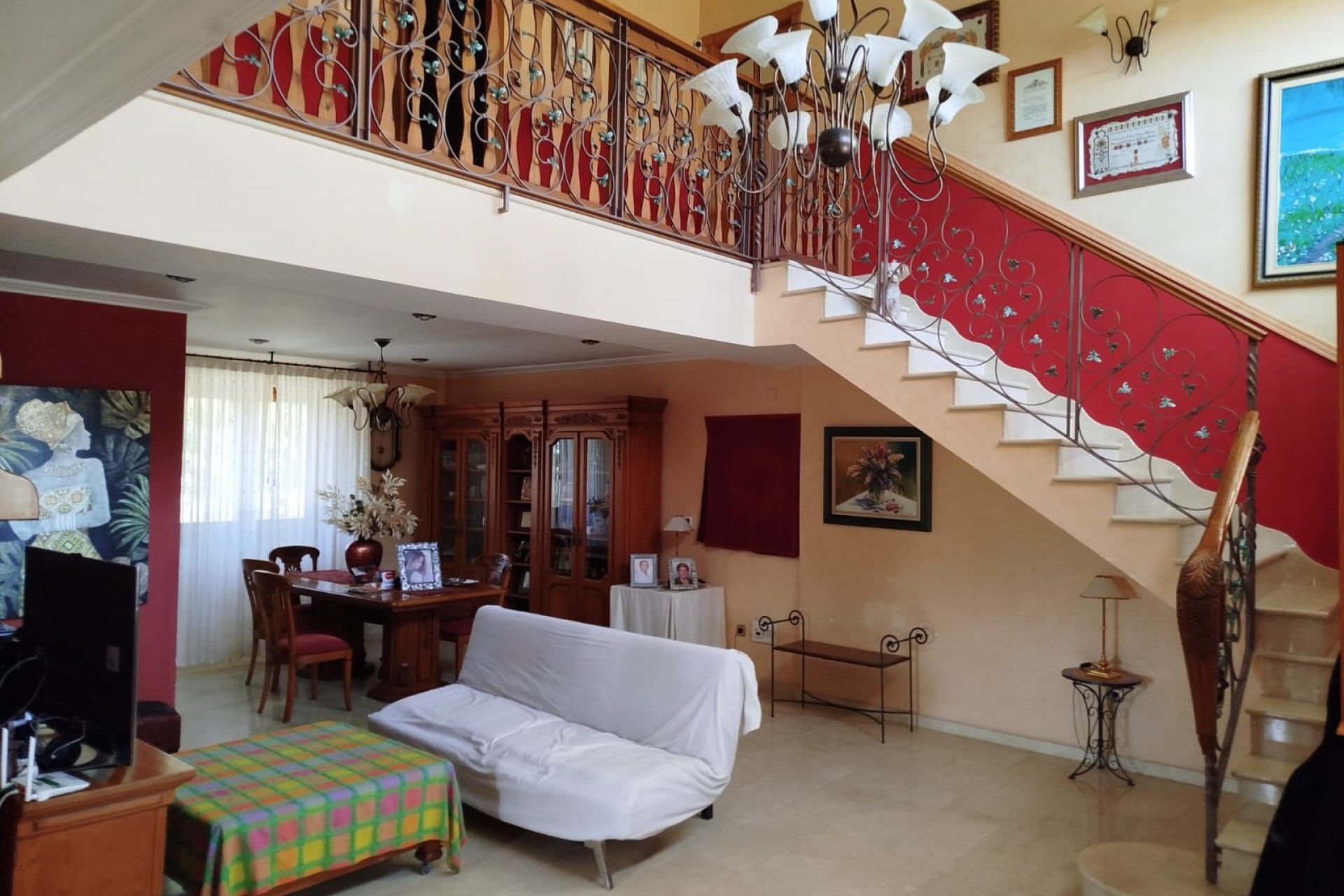 Herverkoop - Finca Landelijk pand -
Crevillente