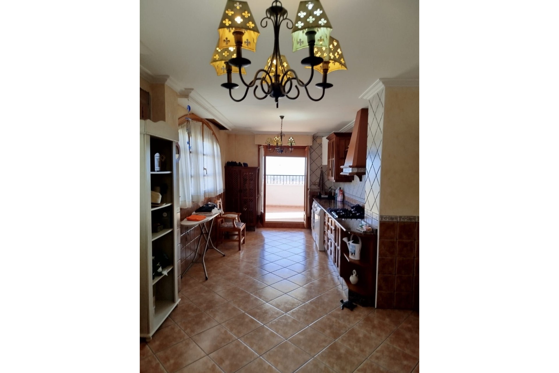 Herverkoop - Finca Landelijk pand -
Crevillente