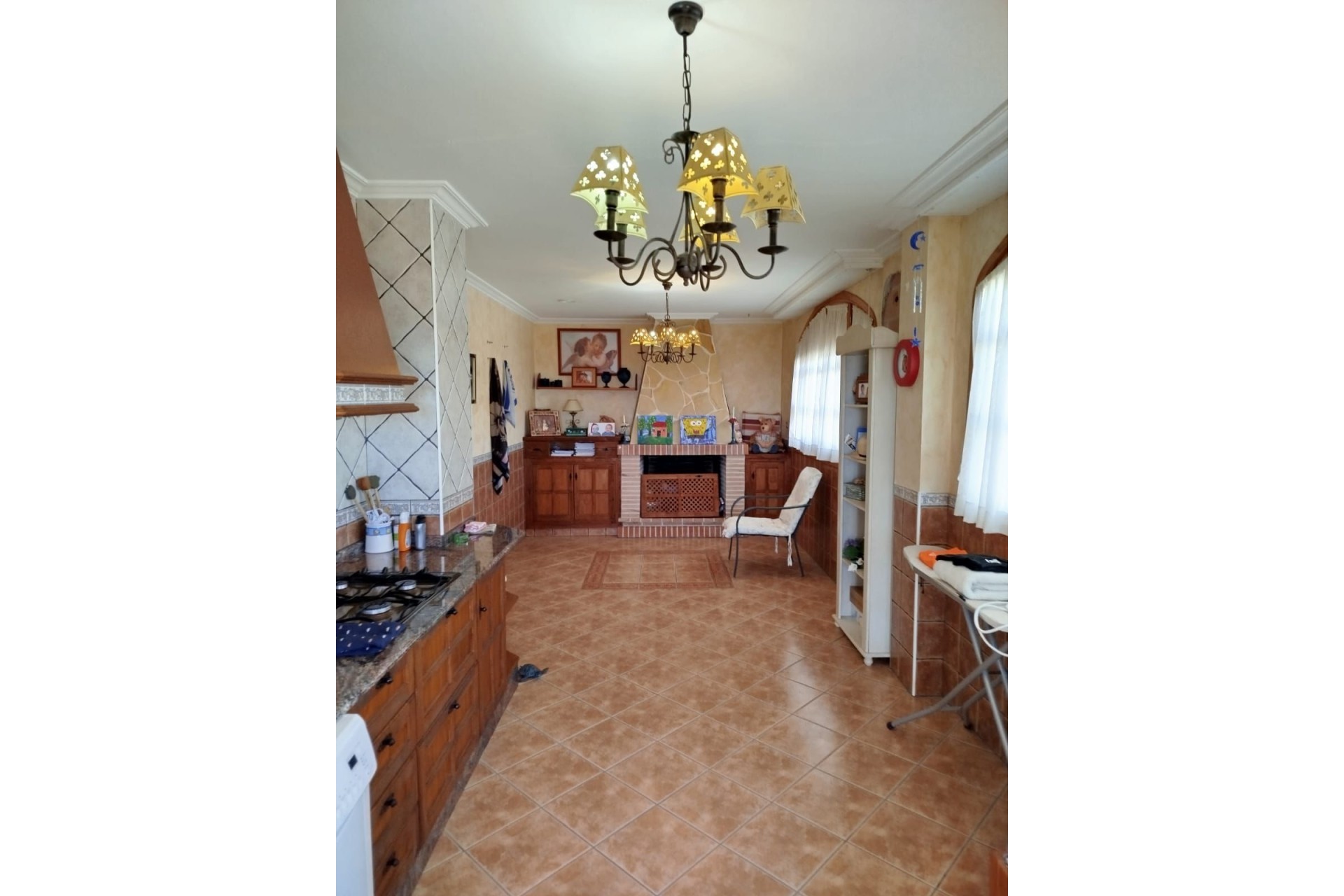 Herverkoop - Finca Landelijk pand -
Crevillente