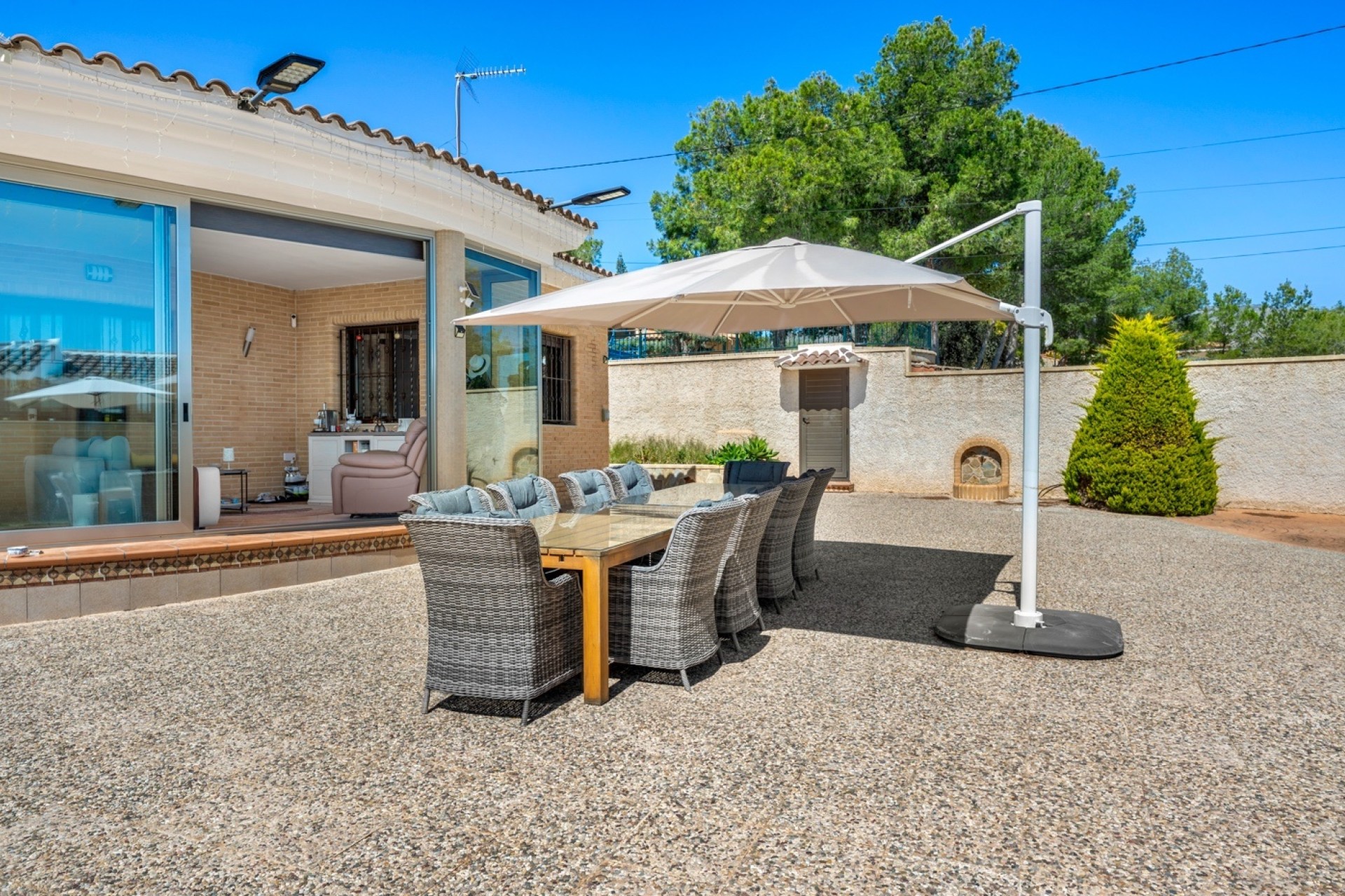 Herverkoop - Finca Landelijk pand -
Crevillente