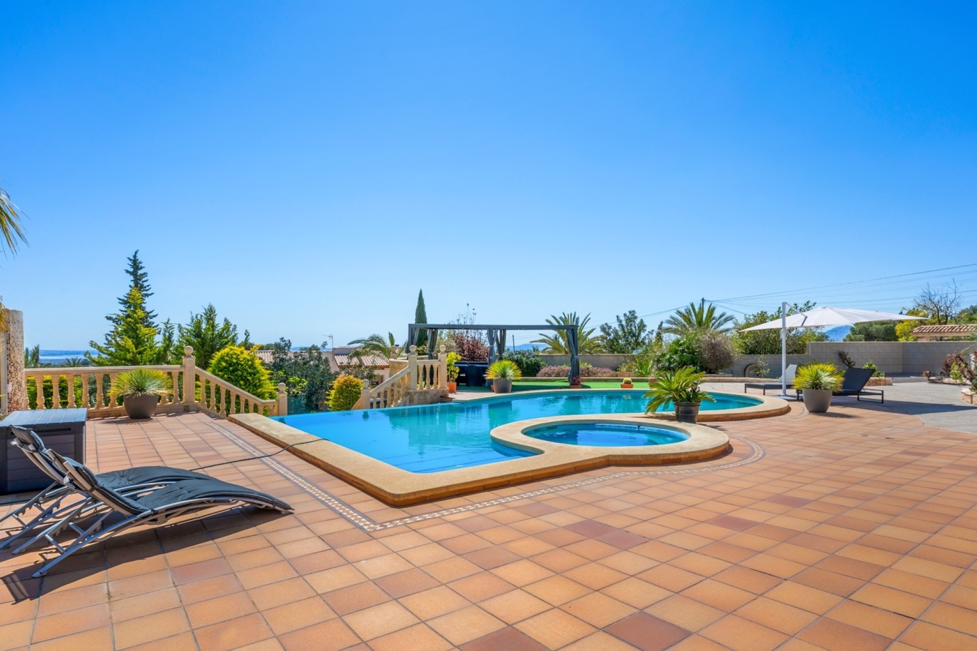 Herverkoop - Finca Landelijk pand -
Crevillente