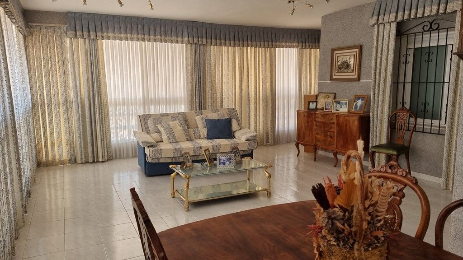 Herverkoop - Finca Landelijk pand -
Crevillente