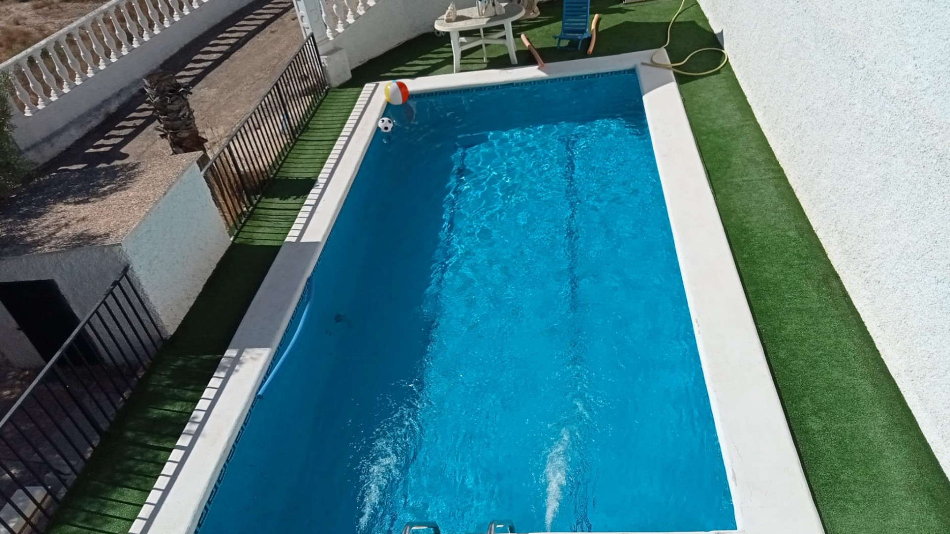 Herverkoop - Finca Landelijk pand -
Crevillente