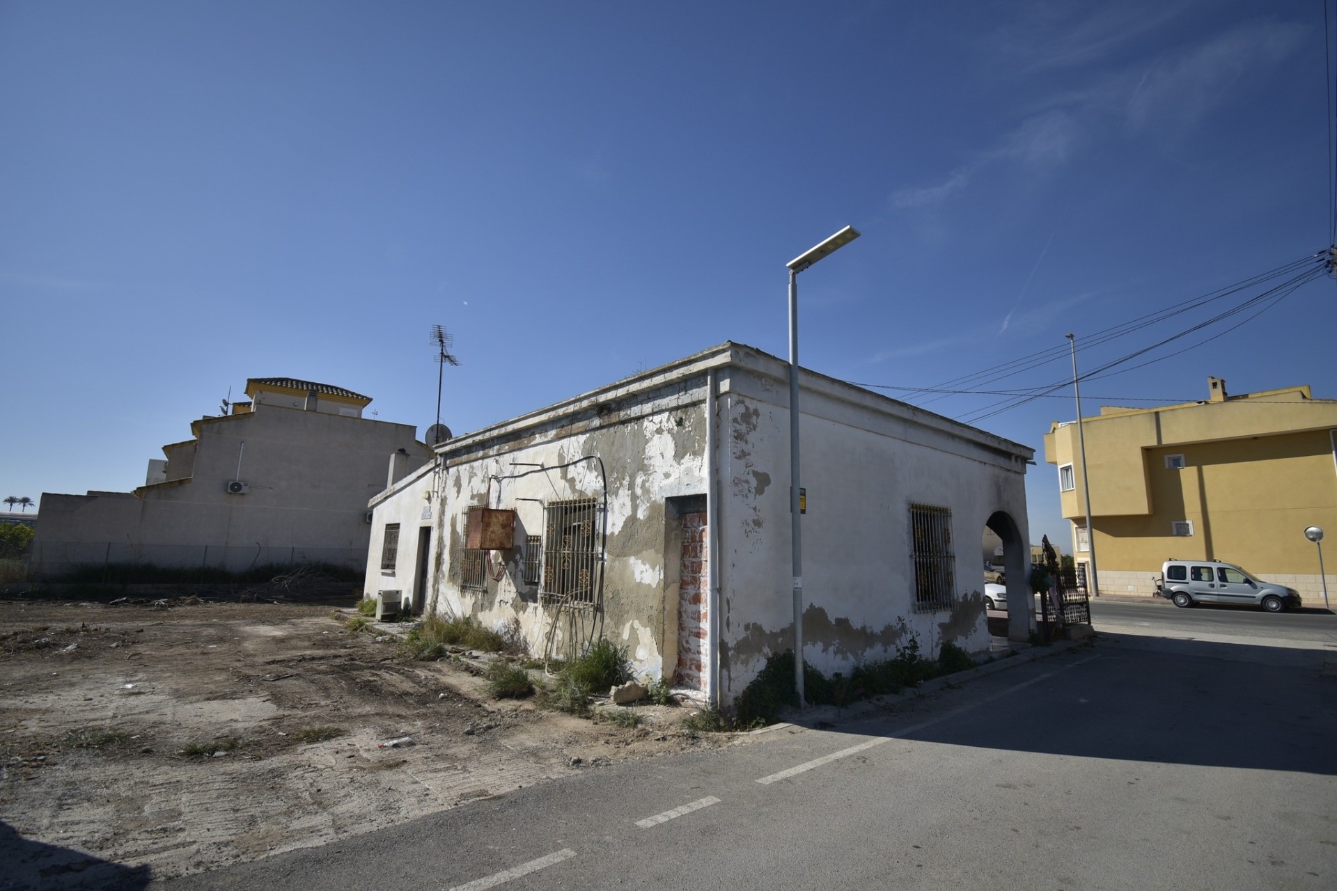 Herverkoop - Finca Landelijk pand -
Daya Nueva