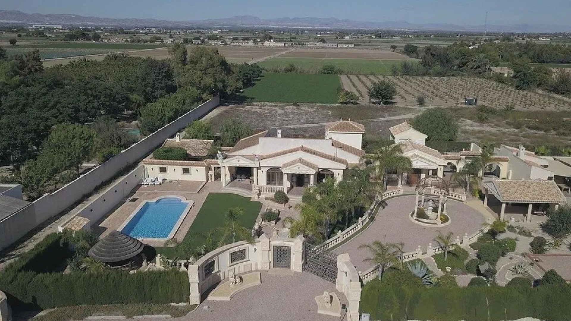 Herverkoop - Finca Landelijk pand -
Daya Vieja