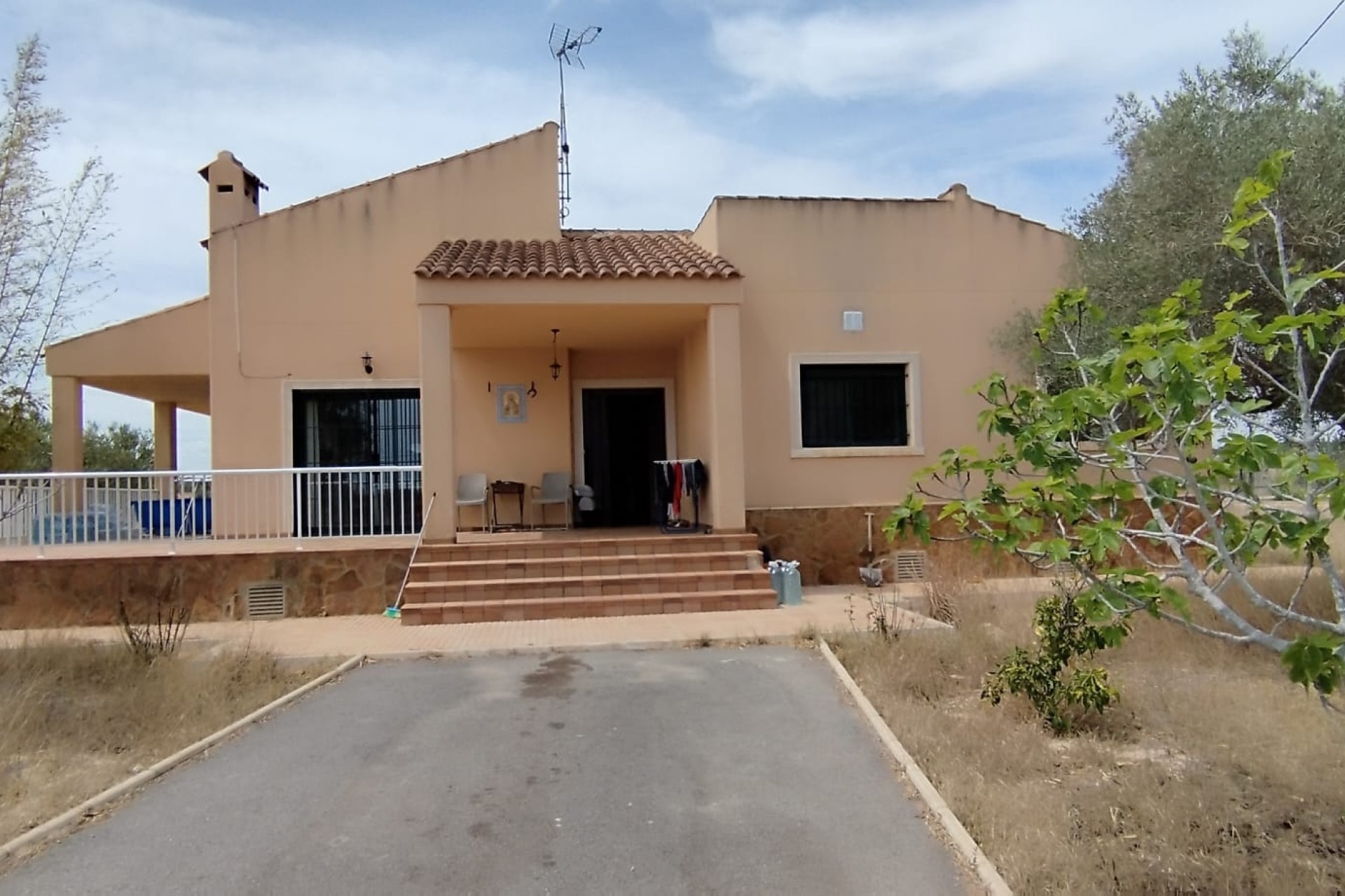 Herverkoop - Finca Landelijk pand -
Elche