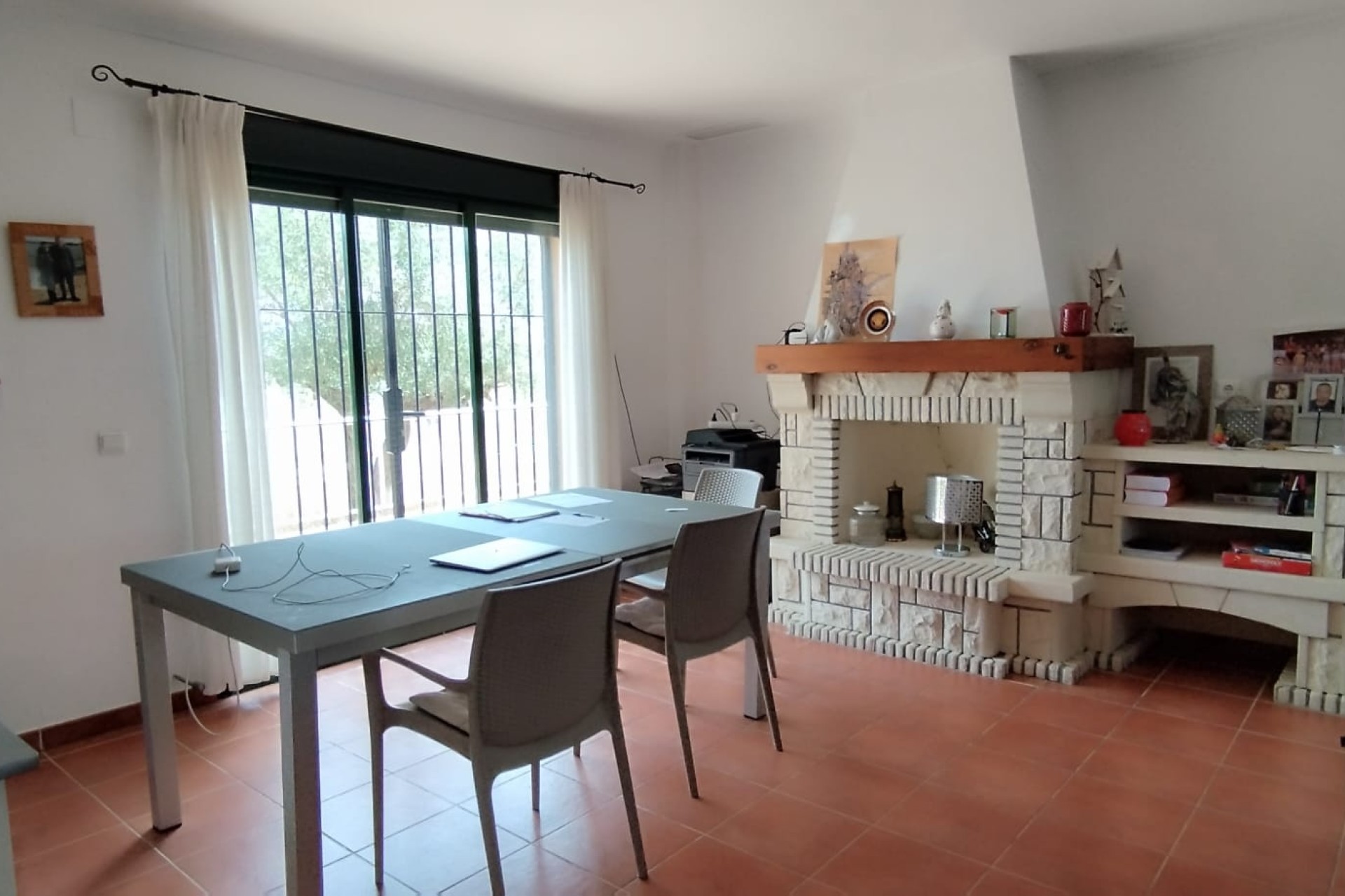 Herverkoop - Finca Landelijk pand -
Elche