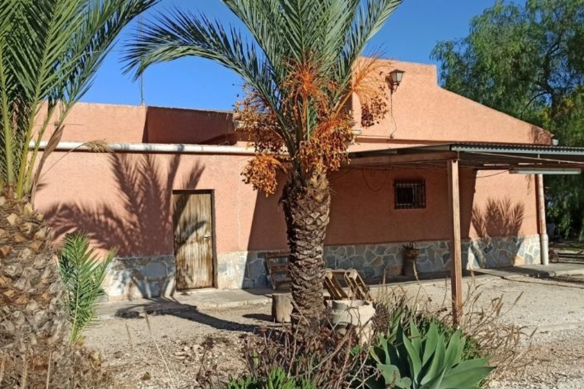 Herverkoop - Finca Landelijk pand -
Elche