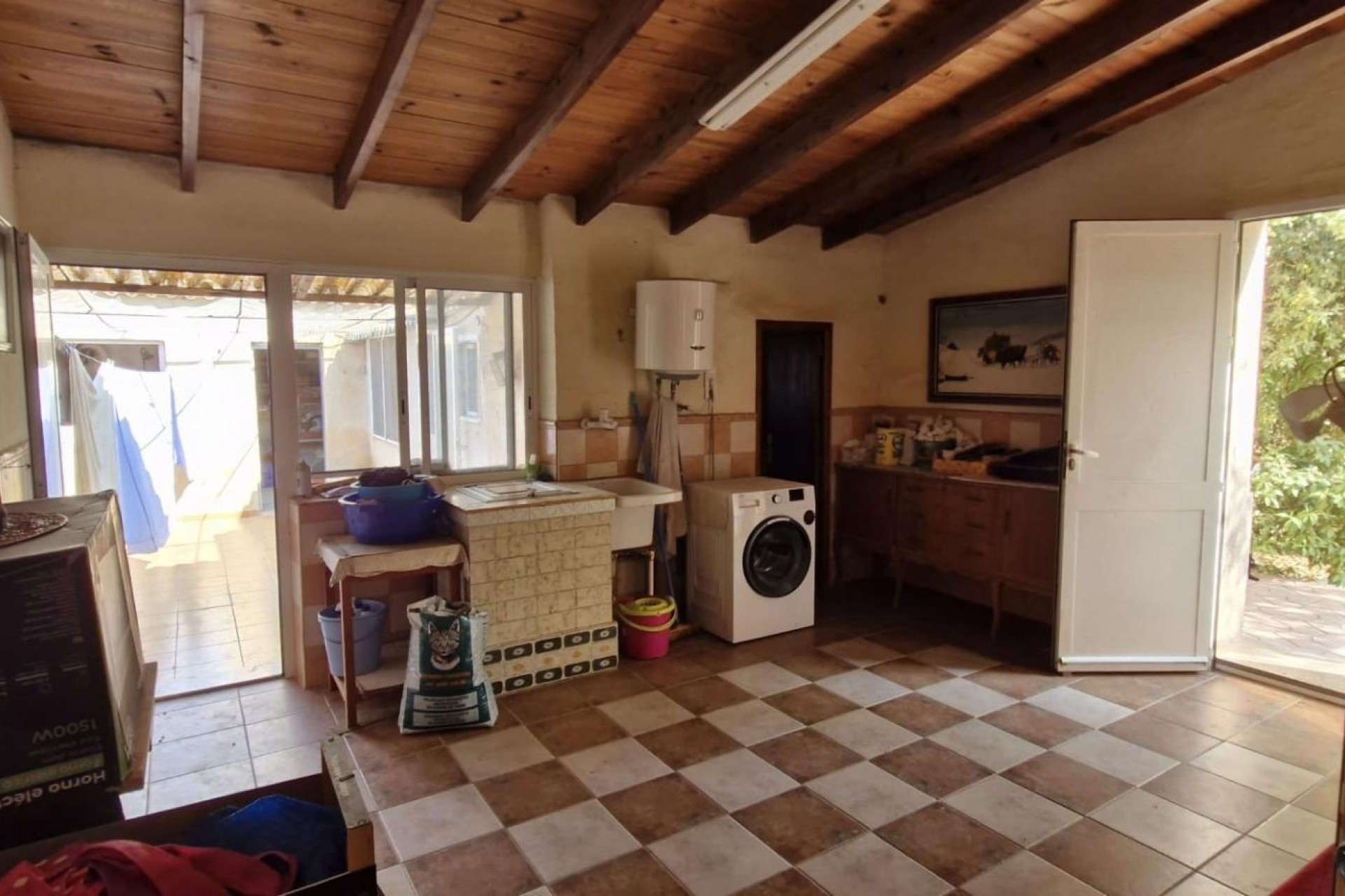 Herverkoop - Finca Landelijk pand -
Elche