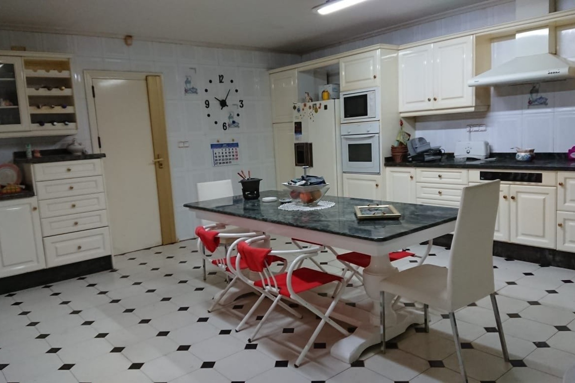 Herverkoop - Finca Landelijk pand -
Elche