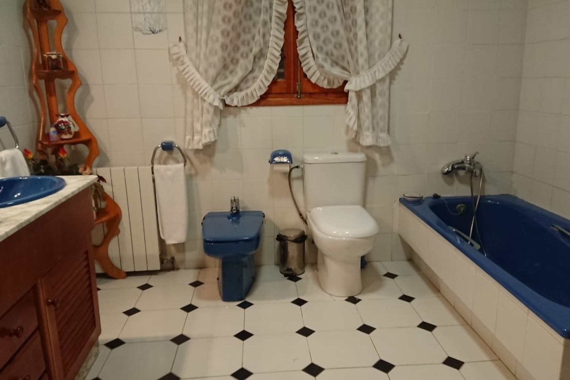 Herverkoop - Finca Landelijk pand -
Elche