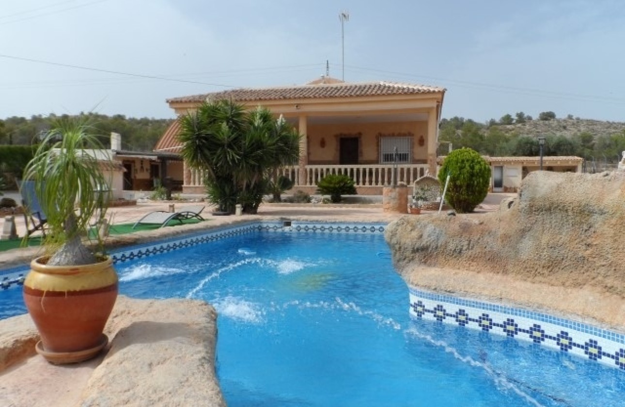 Herverkoop - Finca Landelijk pand -
Elche