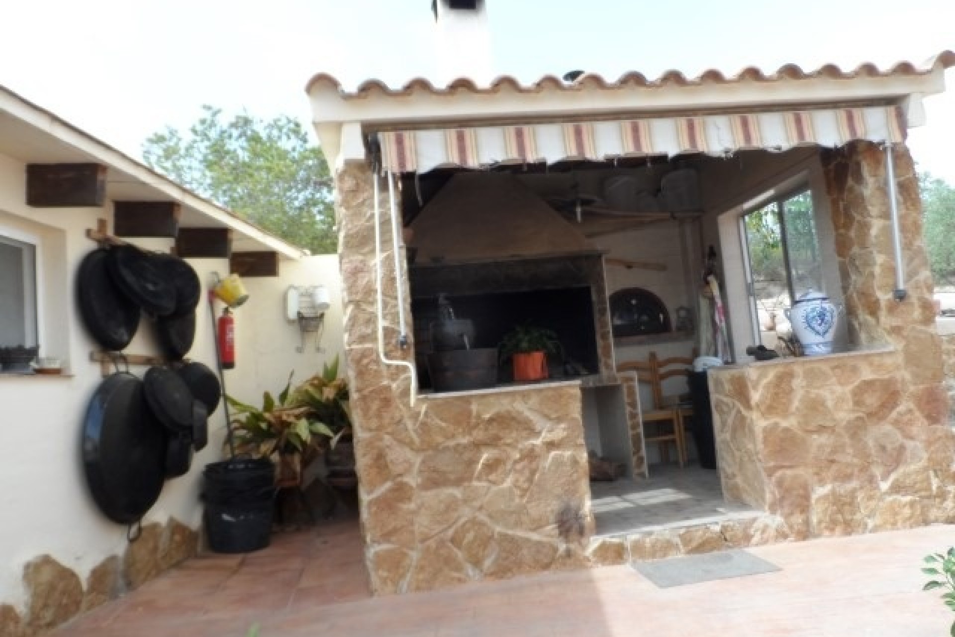 Herverkoop - Finca Landelijk pand -
Elche