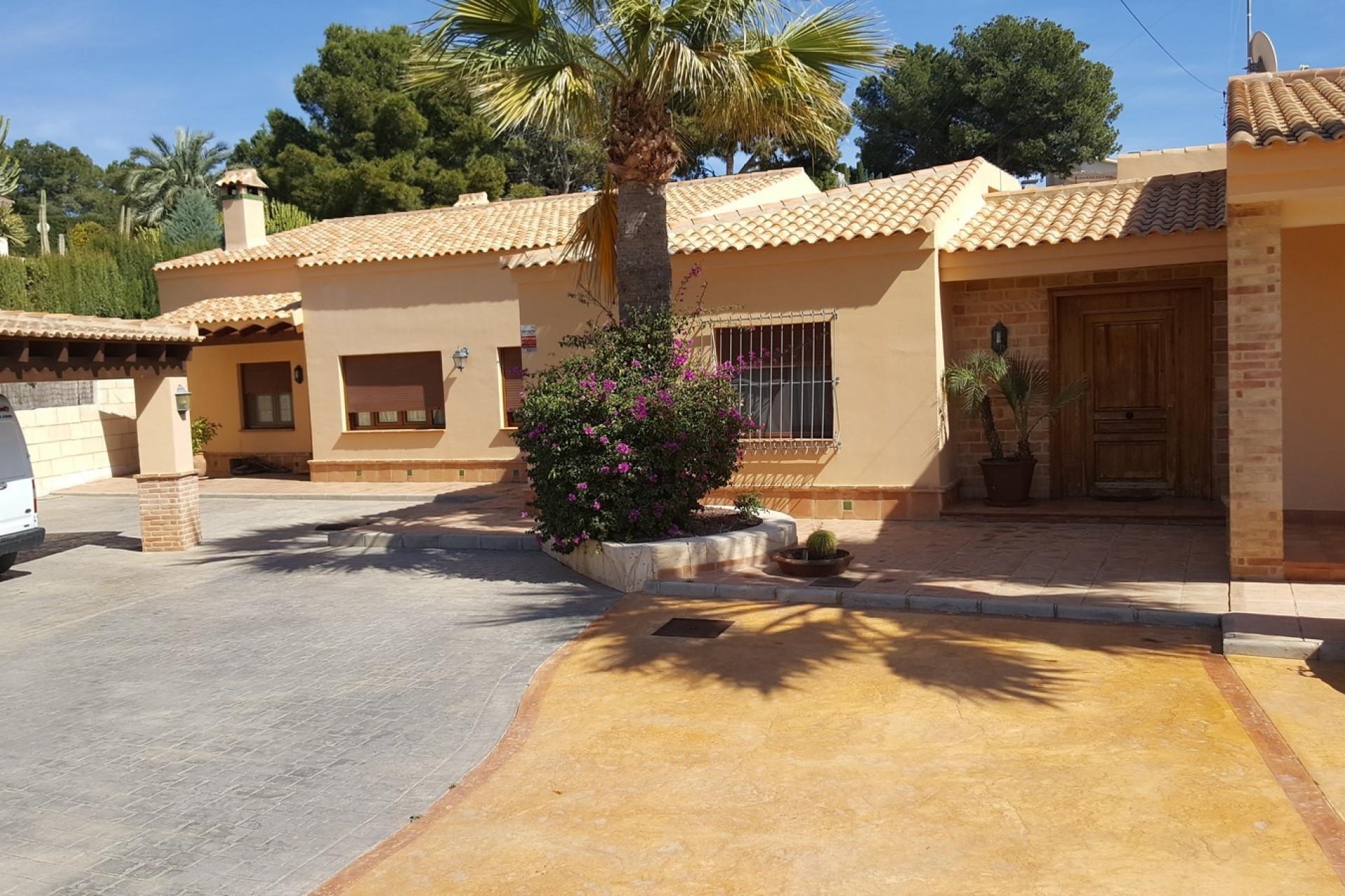 Herverkoop - Finca Landelijk pand -
Elche